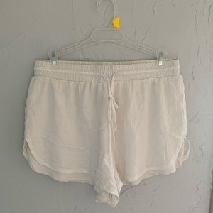Flowy white shorts